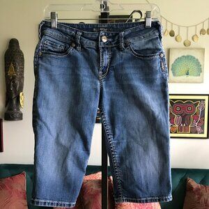 SILVER JEANS CO size 28 Stretch Denim Suki Bermuda Jean Shorts